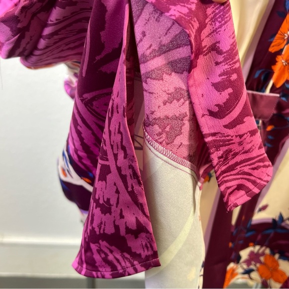 Wonder Christian Siriano Women’s Bohemian Printed Top Size XS/S - Picture 4 of 8